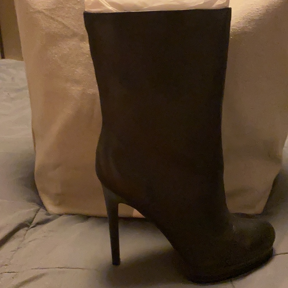 Brand New unworn leather boots gorgeous